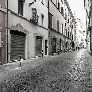 https://old-monserrato-in-campo-de-rome.it-romehotels.com