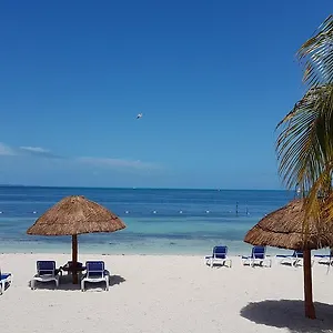 https://bella-mar-kiara.quintano-roohotels.com